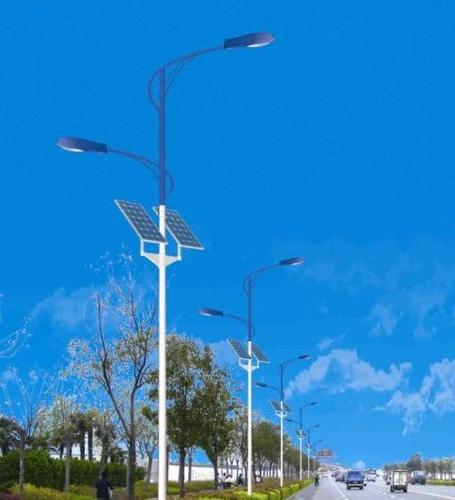 厂家直销优质单臂太阳能板低碳环保道路照明灯0